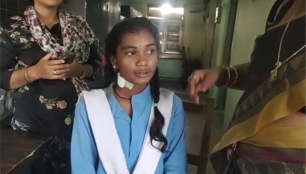 “स्कूली छात्रा पर हमला: नकाबपोश बदमाशों की करतूत से फैली सनसनी”